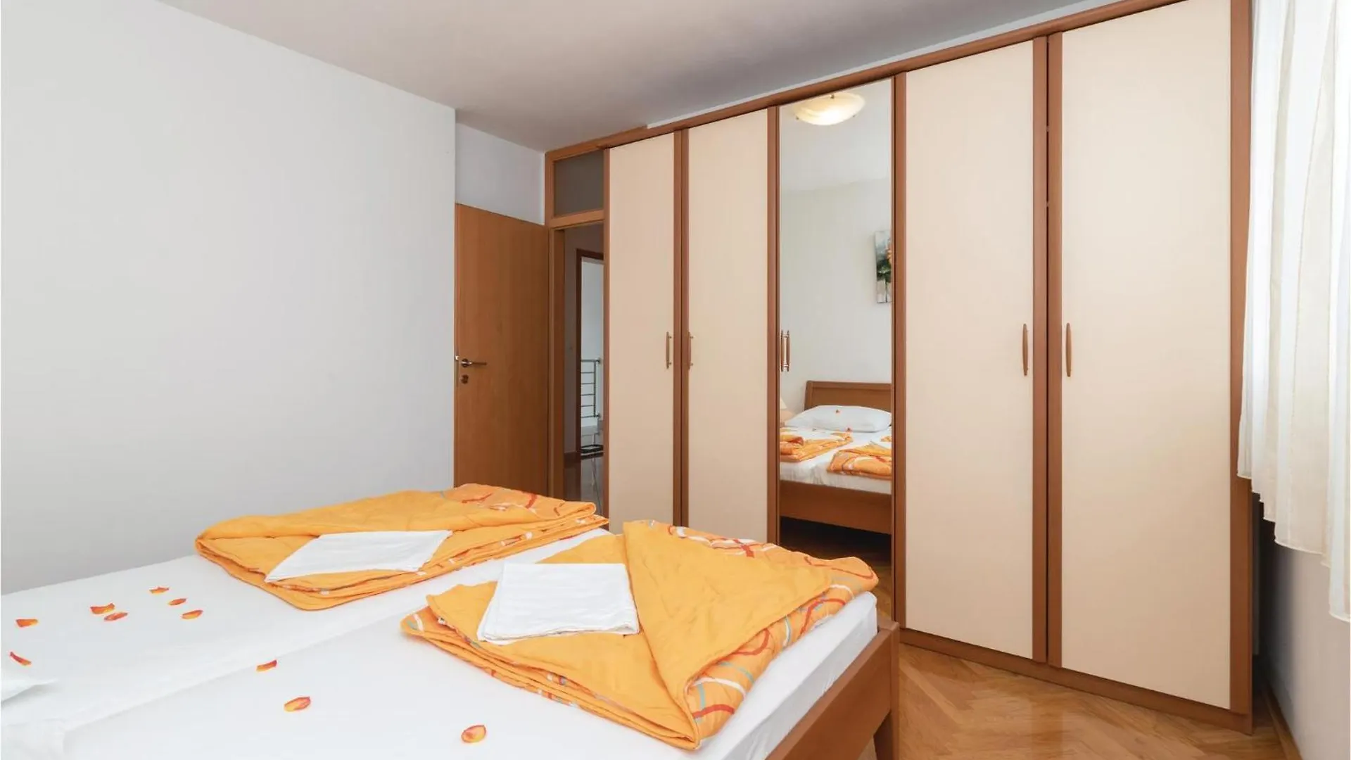 Cozy Home In Zdrelac With Kitchen 0*,  Chorvatsko